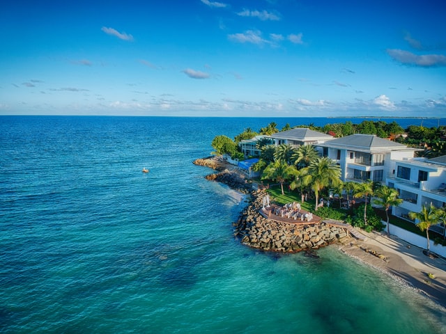 Best Hotels in Antigua & Barbuda